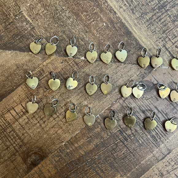 Waxing Poetic Heartswell Insignia - Picture 5 of 6